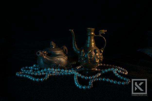 Kaden-Stephens-indoor-light-painting-dragon-tea-kettle