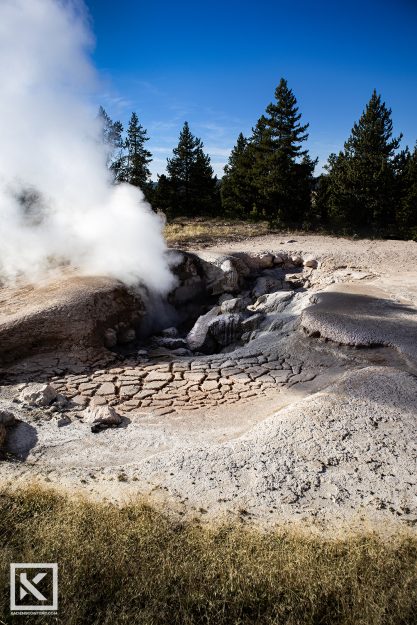 Kaden-Stephens-yellowstone-photography-geyser-steam
